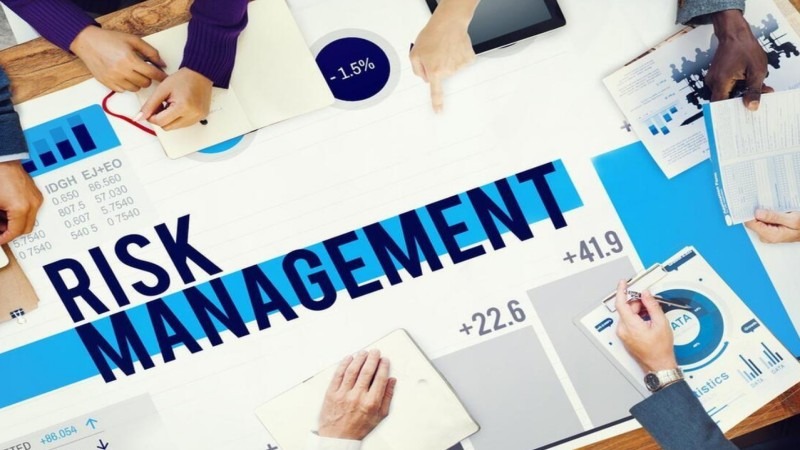 交易外汇 交易外汇的风险管理示意图 - ultima markets