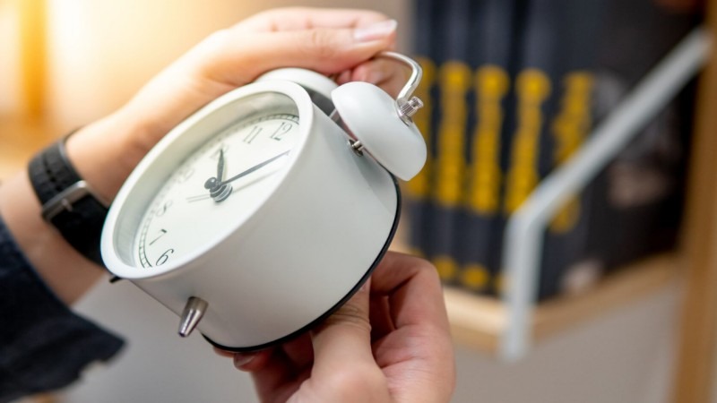 美股夜盘交易优势与风险分析 - ultima markets