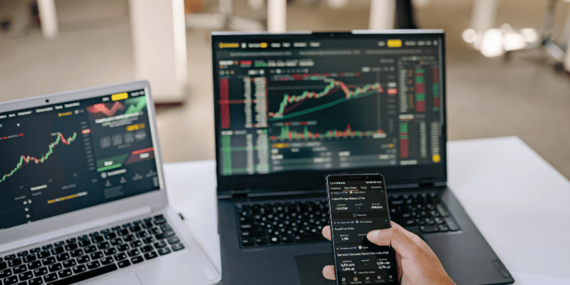 slippage dan keamanan modal - ultima markets