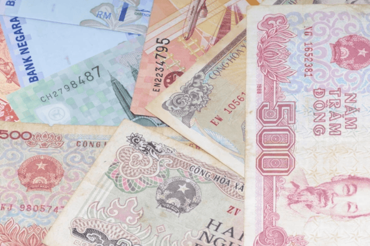 Mata Wang Vietnam Dong vs Mata Wang Malaysia Ringgit