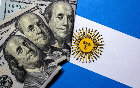 Why Is Argentina Currency Falling