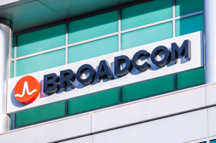 AVGO stock split refers to Broadcom’s decision to issue additional shares, reducing the price per share while maintaining the overall value for investors. - Ultima Markets