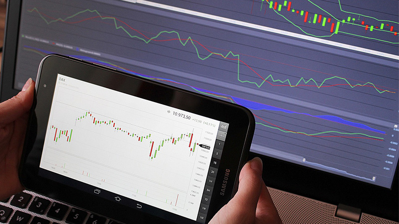 How central bank policies affect JPY trend-ultima markets
