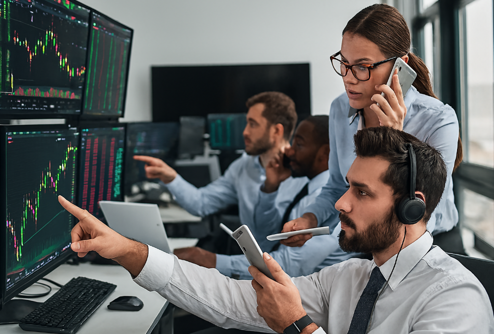 What does retail traders do