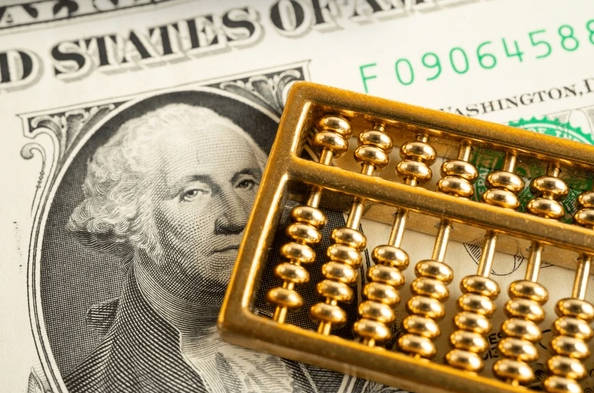 Gold trading offers a range of opportunities for both short-term traders and long-term investors.  - Ultima Markets