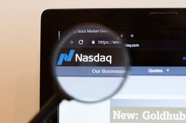 Invesco QQQ (QQQ) tracks the Nasdaq-100 Index. - Ultima Markets