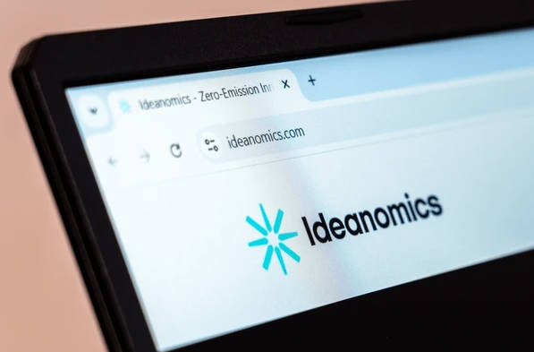 The Ideanomics stock price has been under pressure due to bankruptcy filing, SEC settlement and a stock delisting risk. - Ultima Markets