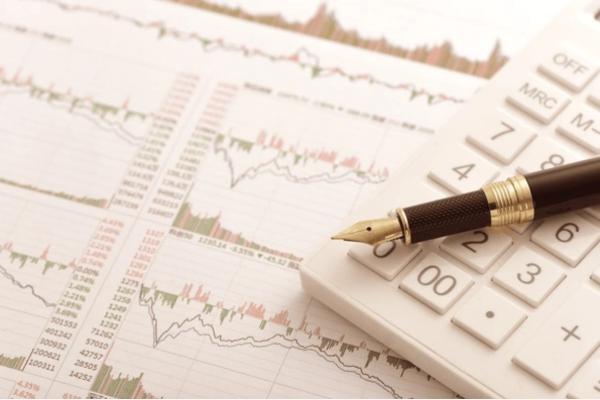 Government bonds, especially US Treasuries are considered safe haven assets. - Ultima Markets