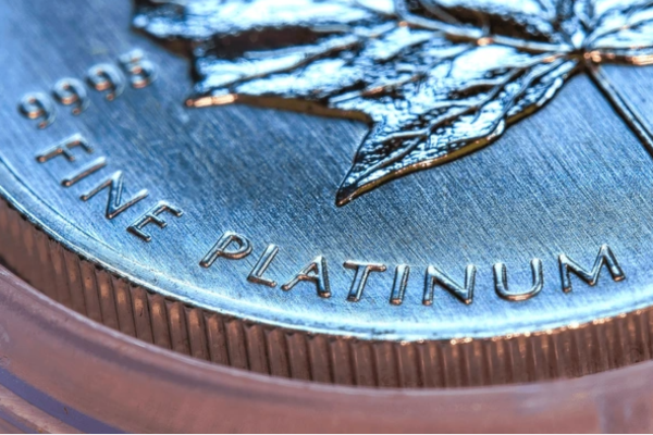 Warren Buffett is concerned about market valuations and a potential market crash in 2026. - Ultima Markets