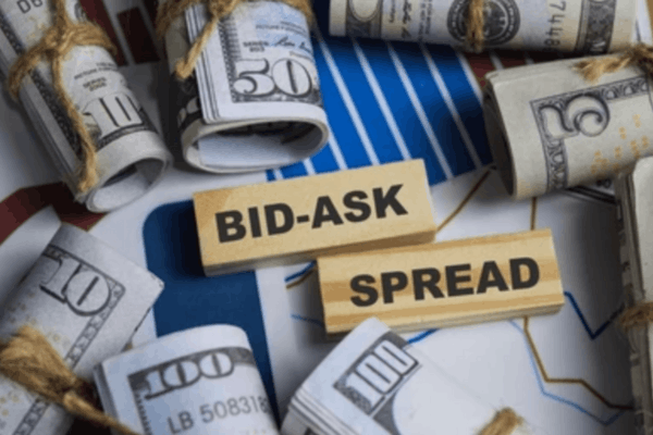The bid-ask spread is the quickest signal most traders use to spot liquidity. - Ultima Markets