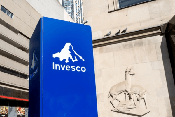 Key Differences of QQQ vs QQQM - Ultima Markets