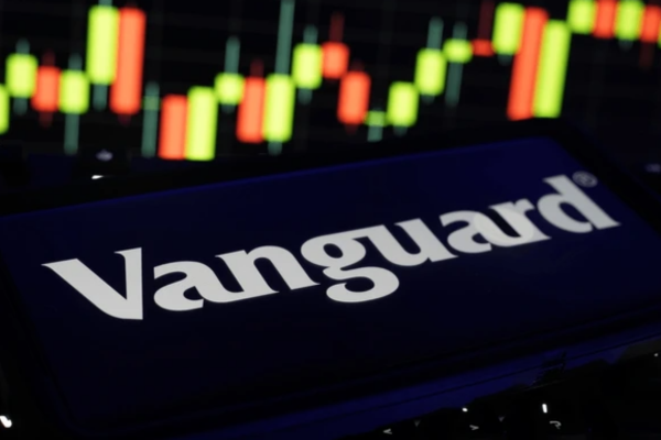 What The VOO Stock Dividend Means - Ultima Markets
