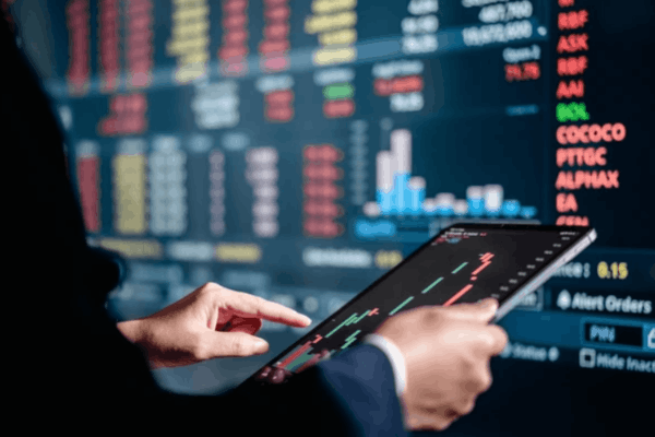 Here is a list of Top Big Stocks to Watch. - Ultima Markets