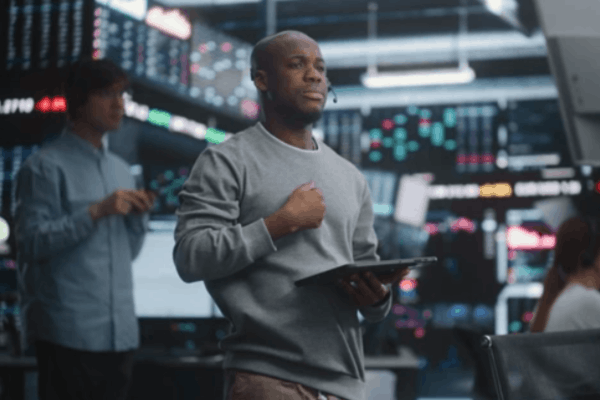 Buy signals help traders enter the market with a higher chance of success. - Ultima Markets