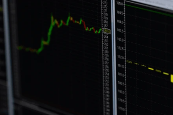 A Weighted Moving Average (WMA) is a type of moving average that assigns a higher weight to the most recent price data. - Ultima Markets